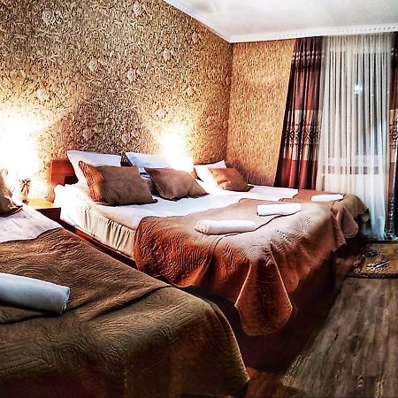 Sophia'S Guesthouse Kazbegi Eksteriør bilde